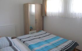 Natasa Apartments